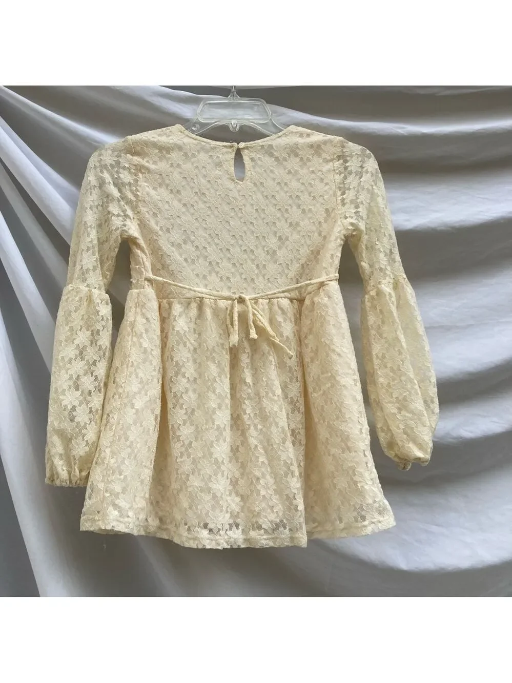Beautees Lace Dress with Embroidered Flowers, Size Medium